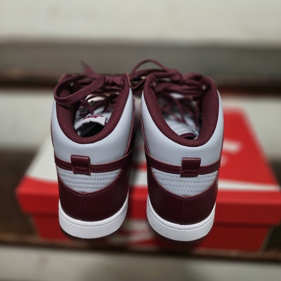 I'm selling my Nike Dark Beetroot dunk highs - Picture 3 of 5
